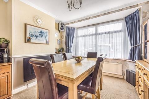 48 Molesey Drive, Cheam, Sutton, SM3 9UN