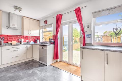 48 Molesey Drive, Cheam, Sutton, SM3 9UN