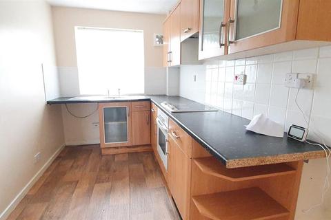 2 bedroom flat for sale - Whinmoor Place, Newcastle upon Tyne