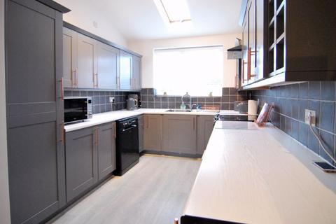 23 Sandyleaze, Gloucester, GL2 0PY