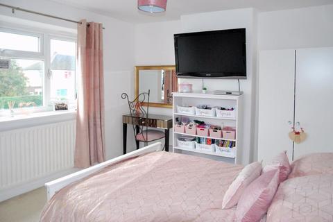23 Sandyleaze, Gloucester, GL2 0PY