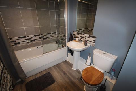 15 Bryn Coch, Wrexham, LL11 3DN