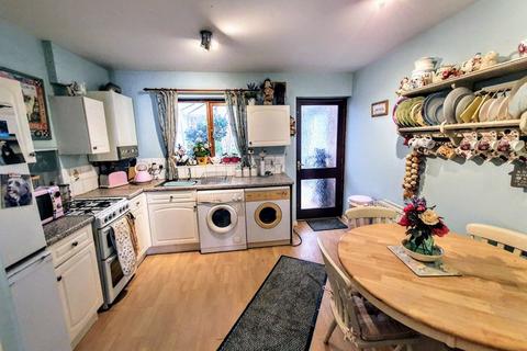 3b Firlands, Stanwix, Carlisle, CA3 9FB