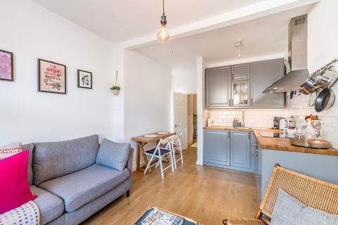 Flat B, 79 Thurlestone Road, London, SE27 0PE
