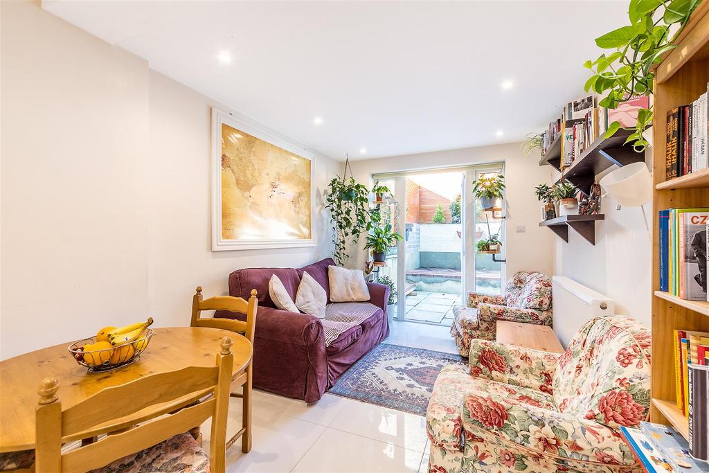59a St Gothard Road-4.JPG