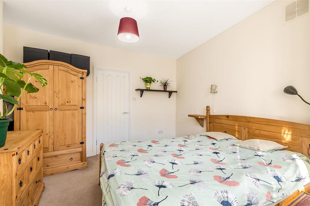 59a St Gothard Road-2.JPG