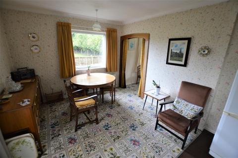 Oakdale, 3 Probert Crescent, Dilwyn, Hereford, HR4 8HY