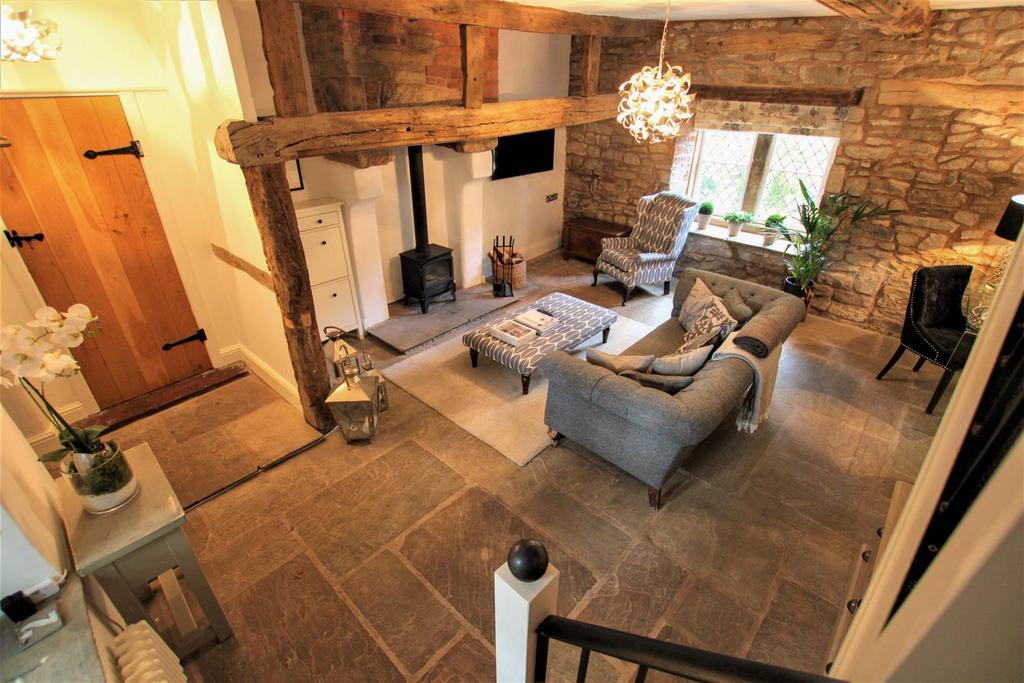 Abbeycroft, The Sands, Whalley 2 bed cottage £300,000