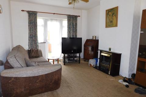 98 Costons Lane, Greenford, UB6 8RP