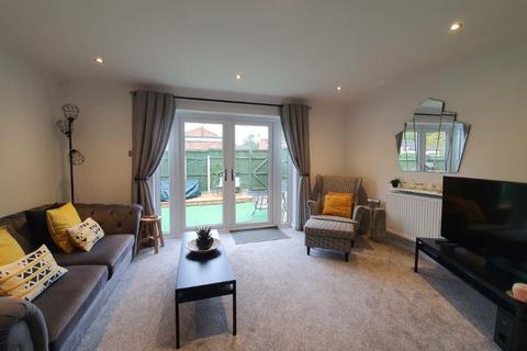 5 Blyth Close, Ipswich, IP2 9SE