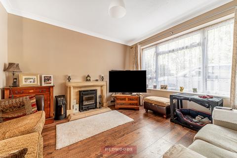 9 Byron Close, Bletchley, Milton Keynes, MK3 5BD