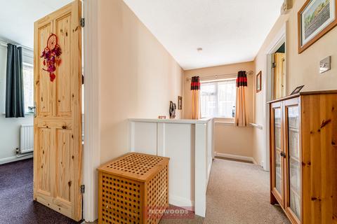 9 Byron Close, Bletchley, Milton Keynes, MK3 5BD