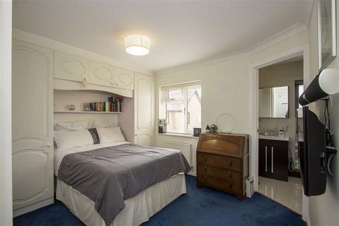 1 Bowen Close, Browns Wood, Milton Keynes, MK7 8DR