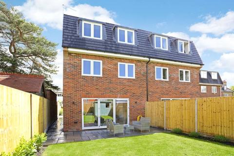 81 Lower Park Road, Loughton, IG10 4NE