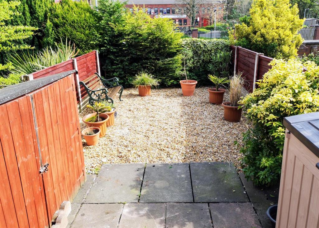 Garden (002).jpg