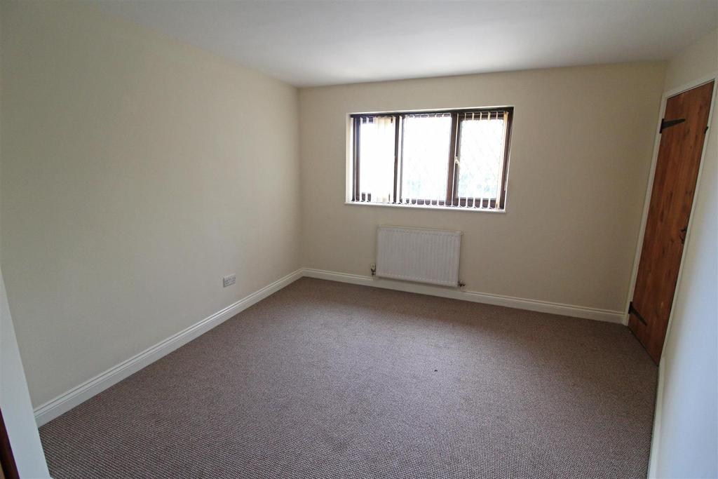 Bedroom 3.jpg