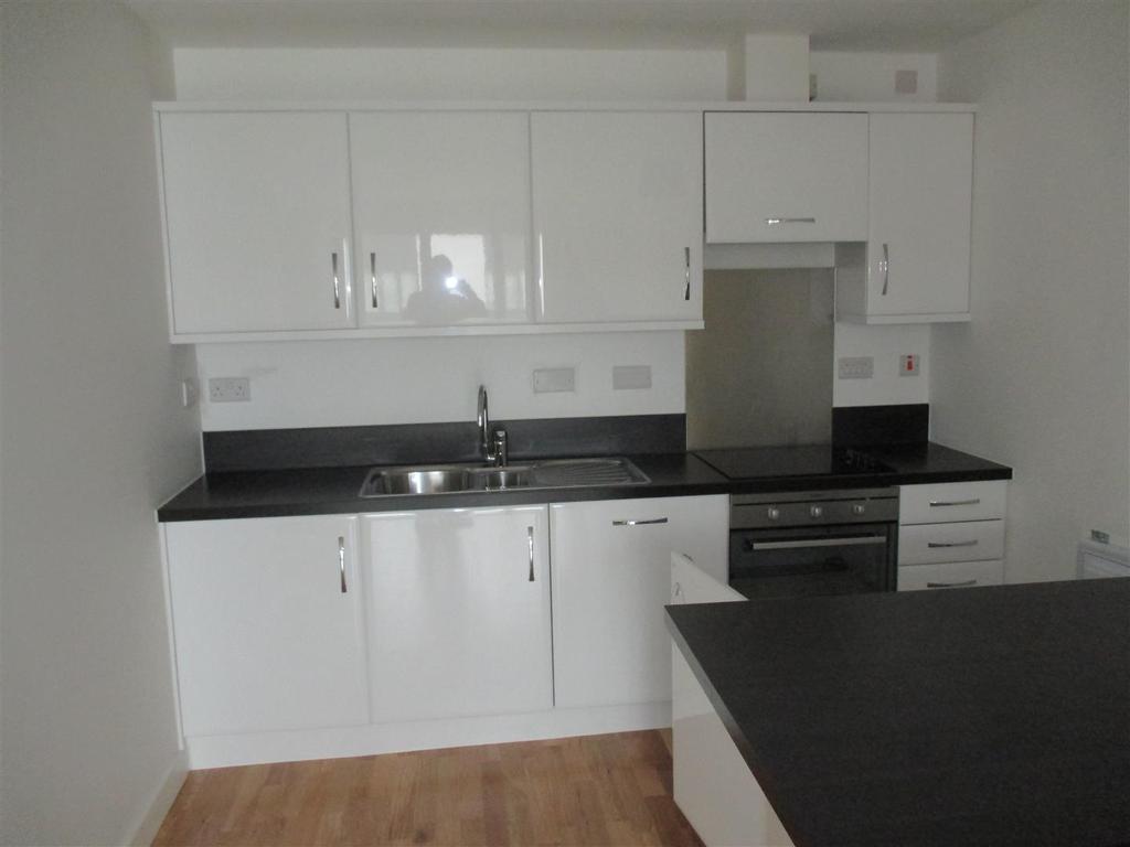 The Rock, Bury 1 bed apartment £650 pcm (£150 pw)