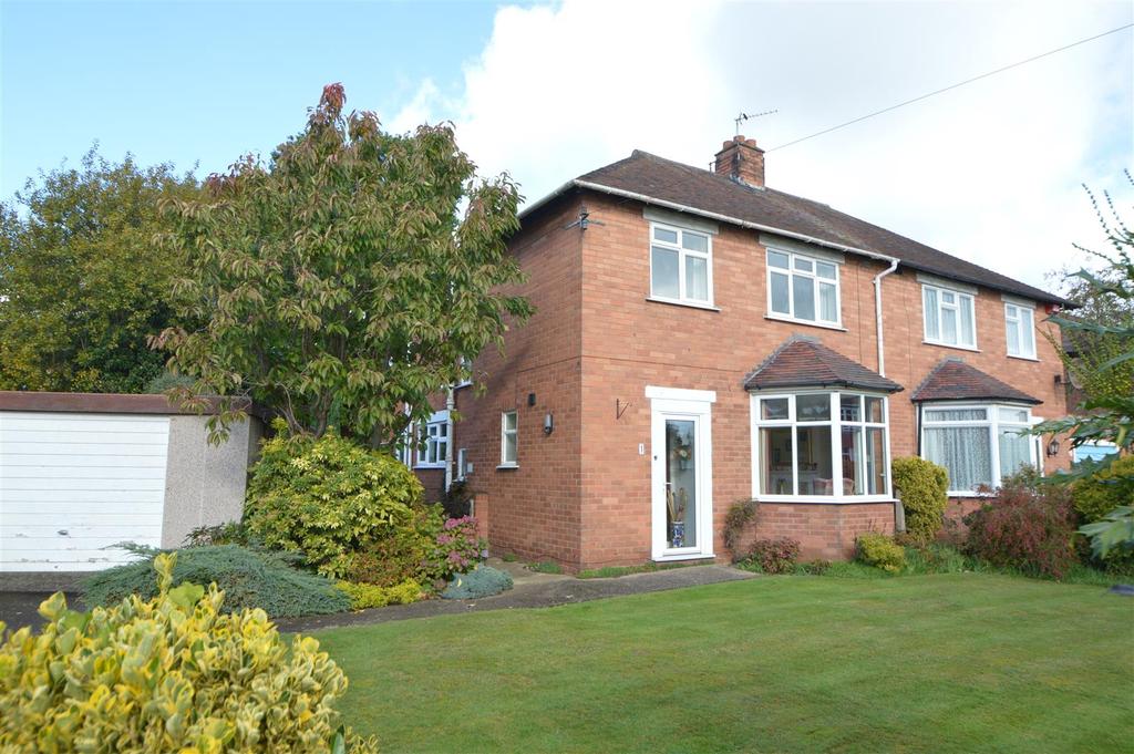 1 Preston Street, Shrewsbury SY2 5NY 3 bed semidetached house £260,000