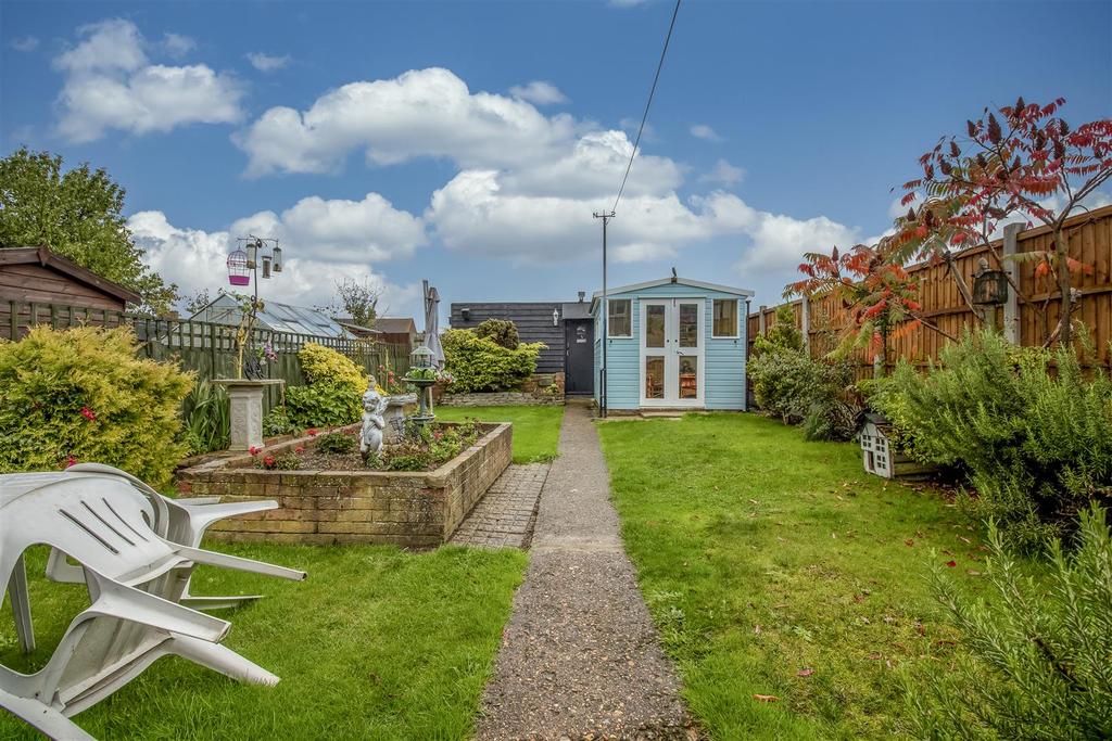 Rear Garden 2.jpg