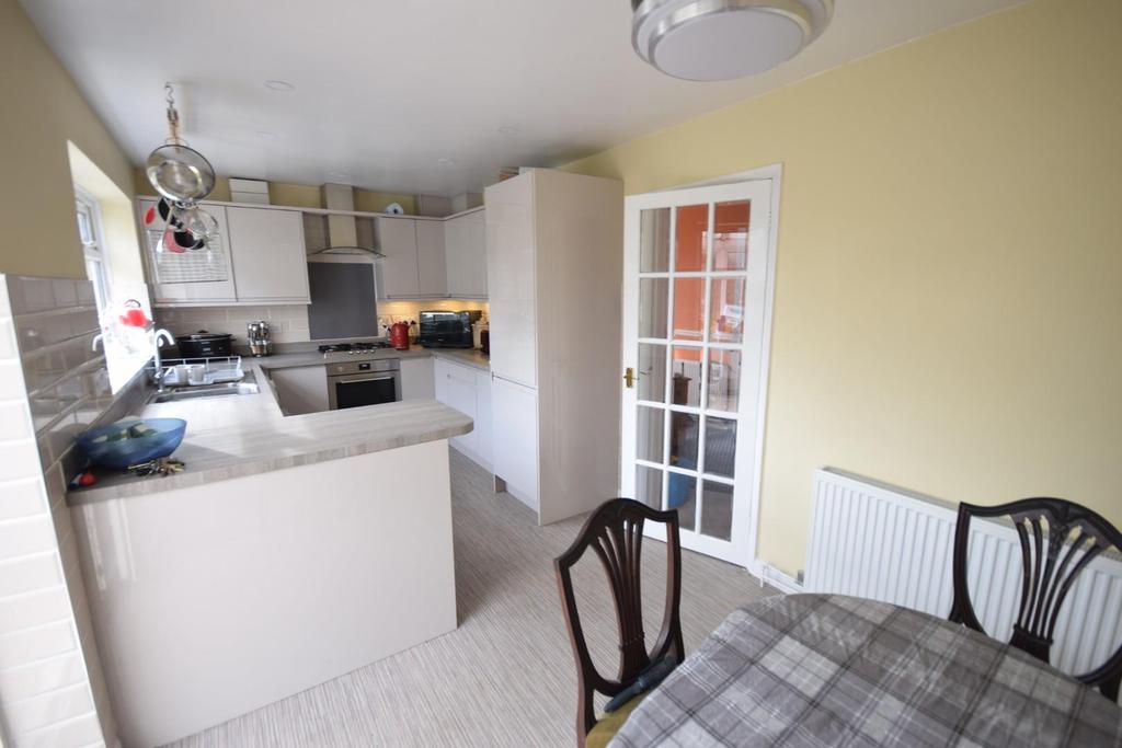 Re-fitted Kitchen/diner