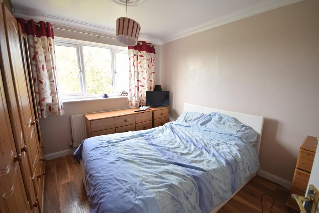 Double bedroom Two
