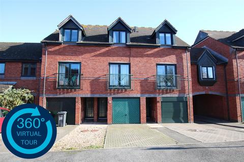 23 Chandlers Walk, Exeter, EX2 8BA