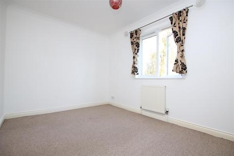 23 Chandlers Walk, Exeter, EX2 8BA