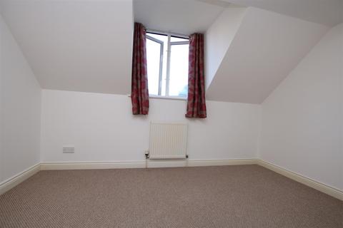 23 Chandlers Walk, Exeter, EX2 8BA
