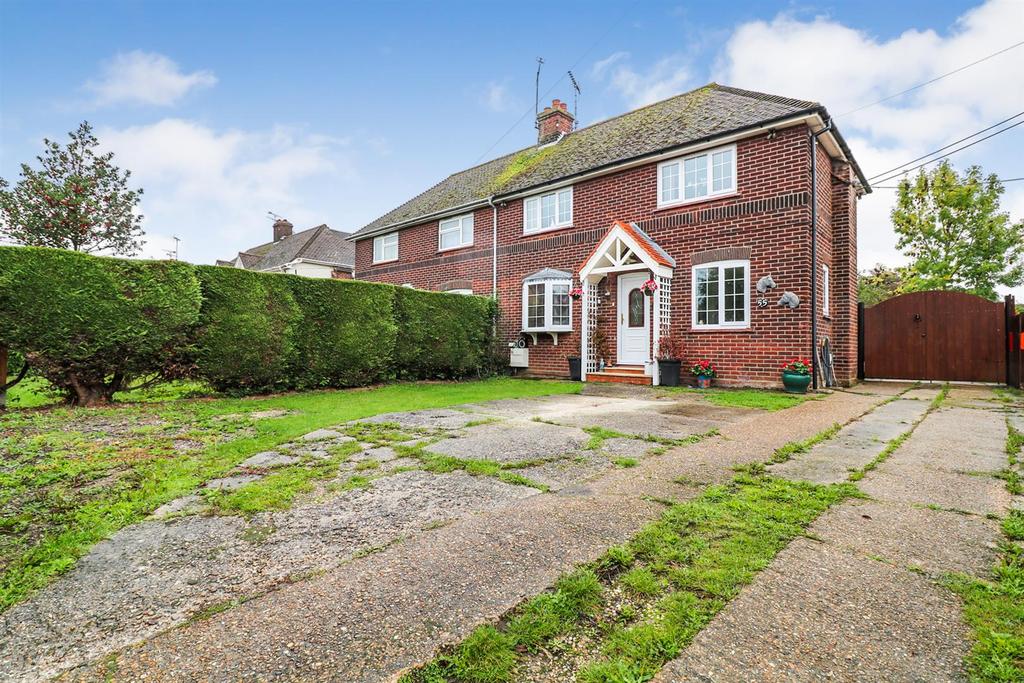 Sandford Mill Road, Chelmsford 3 bed semidetached house £489,995