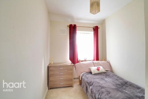 59 Warley Road, Hayes, UB4 0QB