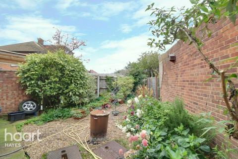 59 Warley Road, Hayes, UB4 0QB