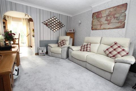 2 Maple Mews, Darwen, BB3 3SF