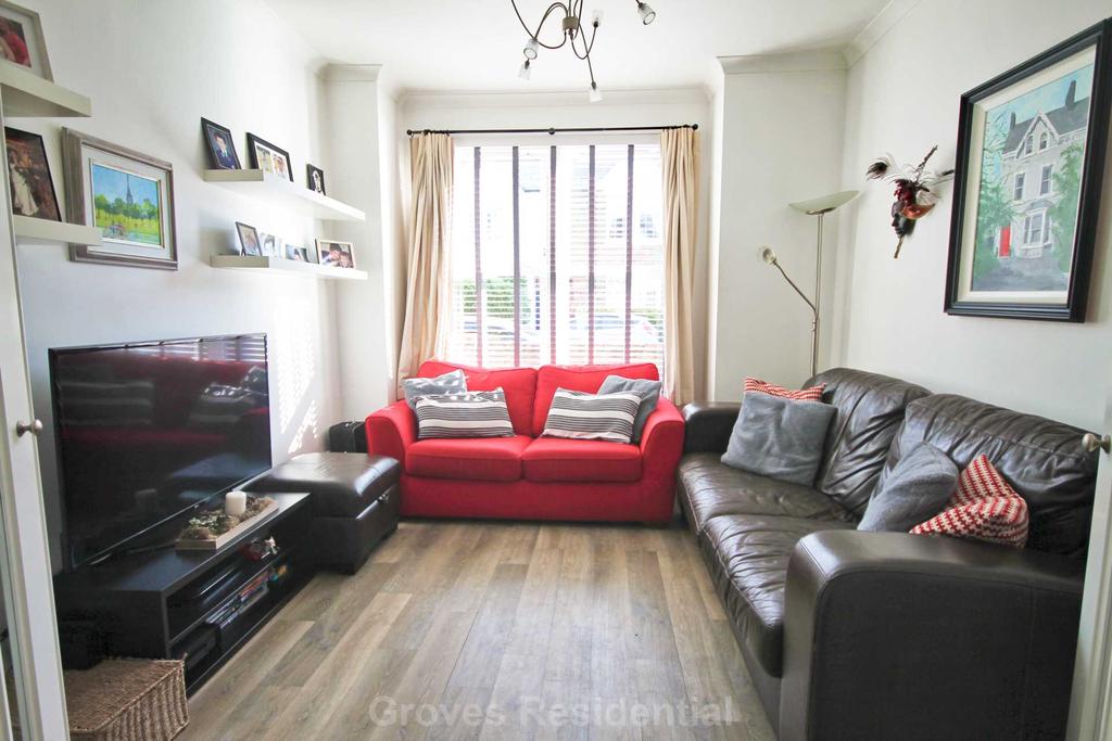 Road, New Malden 3 bed terraced house £615,000
