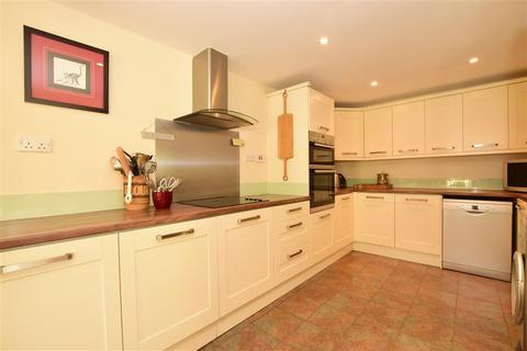 7 Drudgeon Way, Bean, Dartford, DA2 8BJ