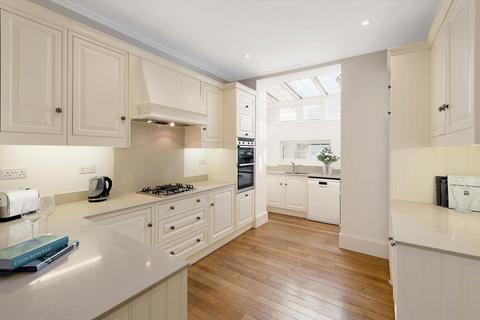 42 Edwardes Square, London, W8 6HH