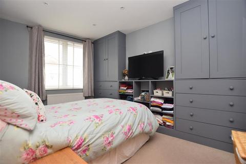 51a Westway, Caterham, CR3 5TQ