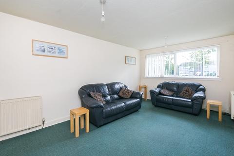 53/2 Calder Gardens, Edinburgh, EH11 4JT
