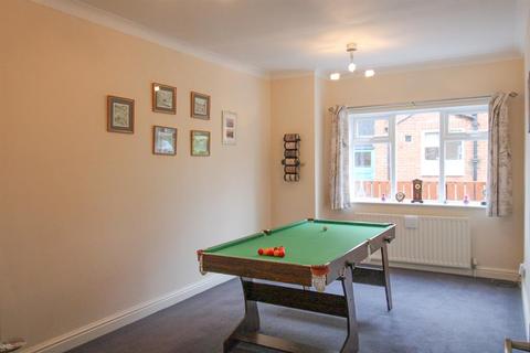 10 Filey Avenue, Ripon, HG4 2DH