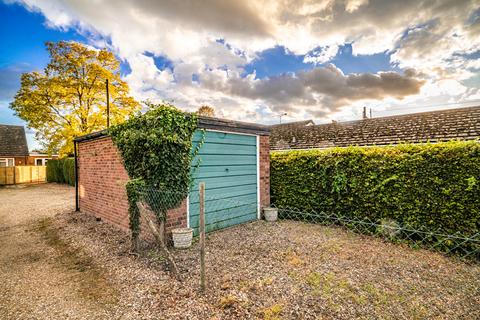 Bucklers Hard Ferry Road, South Stoke, Reading, RG8 0JL