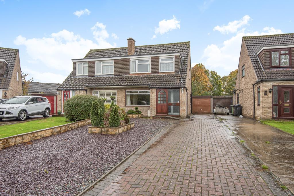 Baker Road, Abingdon, OX14 3 bed semidetached house £325,000