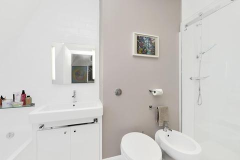 53c Upcerne Road, London, SW10 0SF