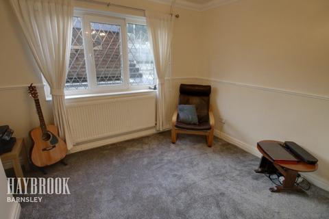 42 Cover Drive, Darfield, Barnsley, S73 9HE