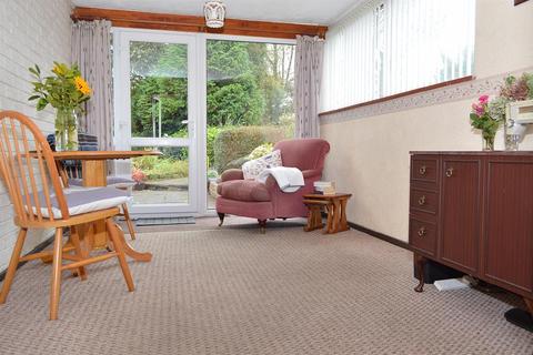 10 Alt Fold Drive, Oldham, OL8 2HD