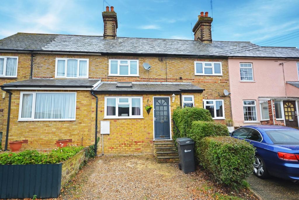 Tilkey Road, Coggeshall, Colchester, Essex, CO6 2 bed cottage £255,000