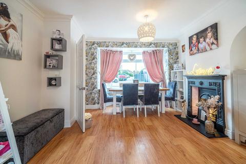 41 Hilltop Road, Caversham, Reading, RG4 7HR