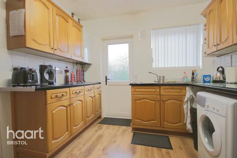 11 Hallards Close, Bristol, BS11 0JP