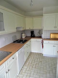13 Leybourne Close, Bromley, BR2 9DZ