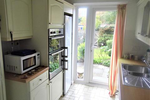 13 Leybourne Close, Bromley, BR2 9DZ