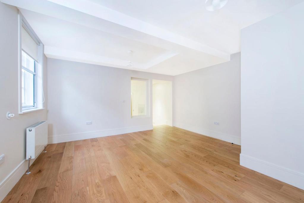Reception room (Main