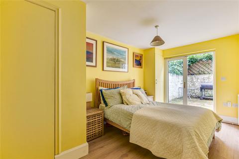 1 bedroom flat for sale, Alderney Street, Pimlico, London, SW1V